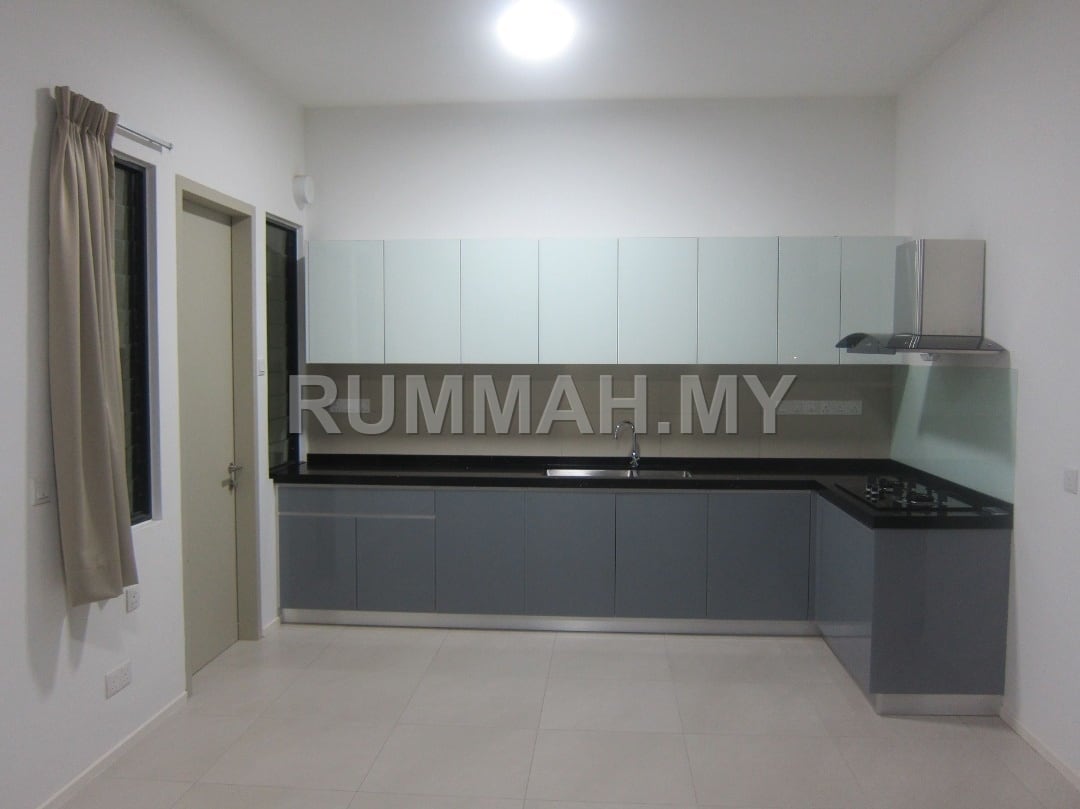 condo in Tanjung Tokong, Penang — photo 2