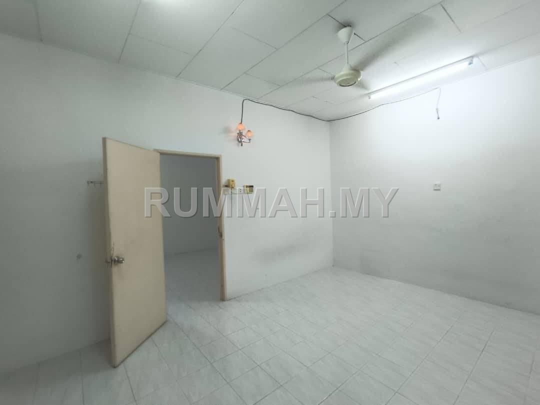 house in Alma, Penang — photo 5