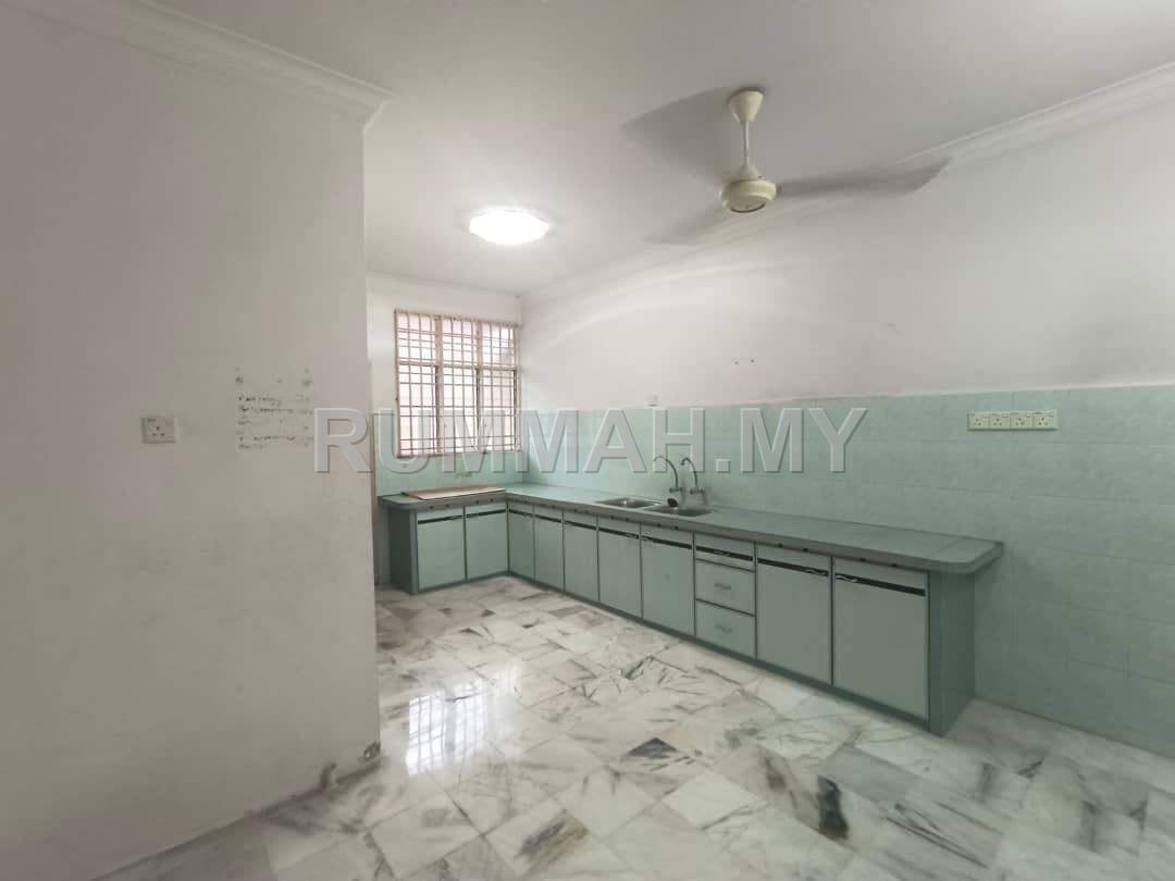 Alma tmn Budiman Double storey Terrace, full renovation