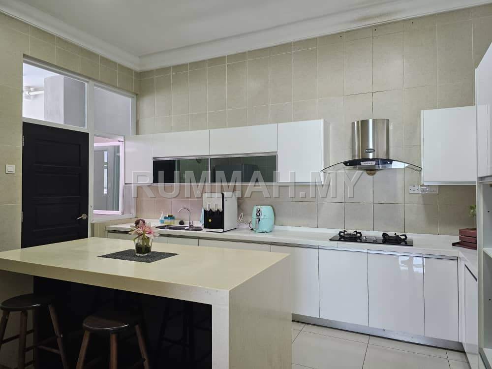 condo in Tanjung Tokong, Penang — photo 3