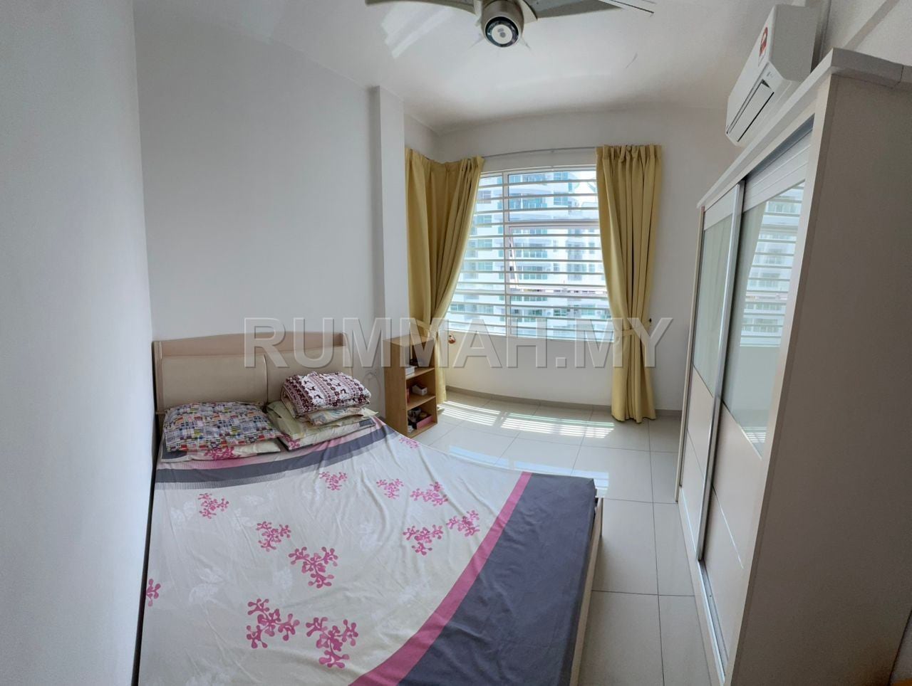 condo in Gelugor, Penang — photo 6
