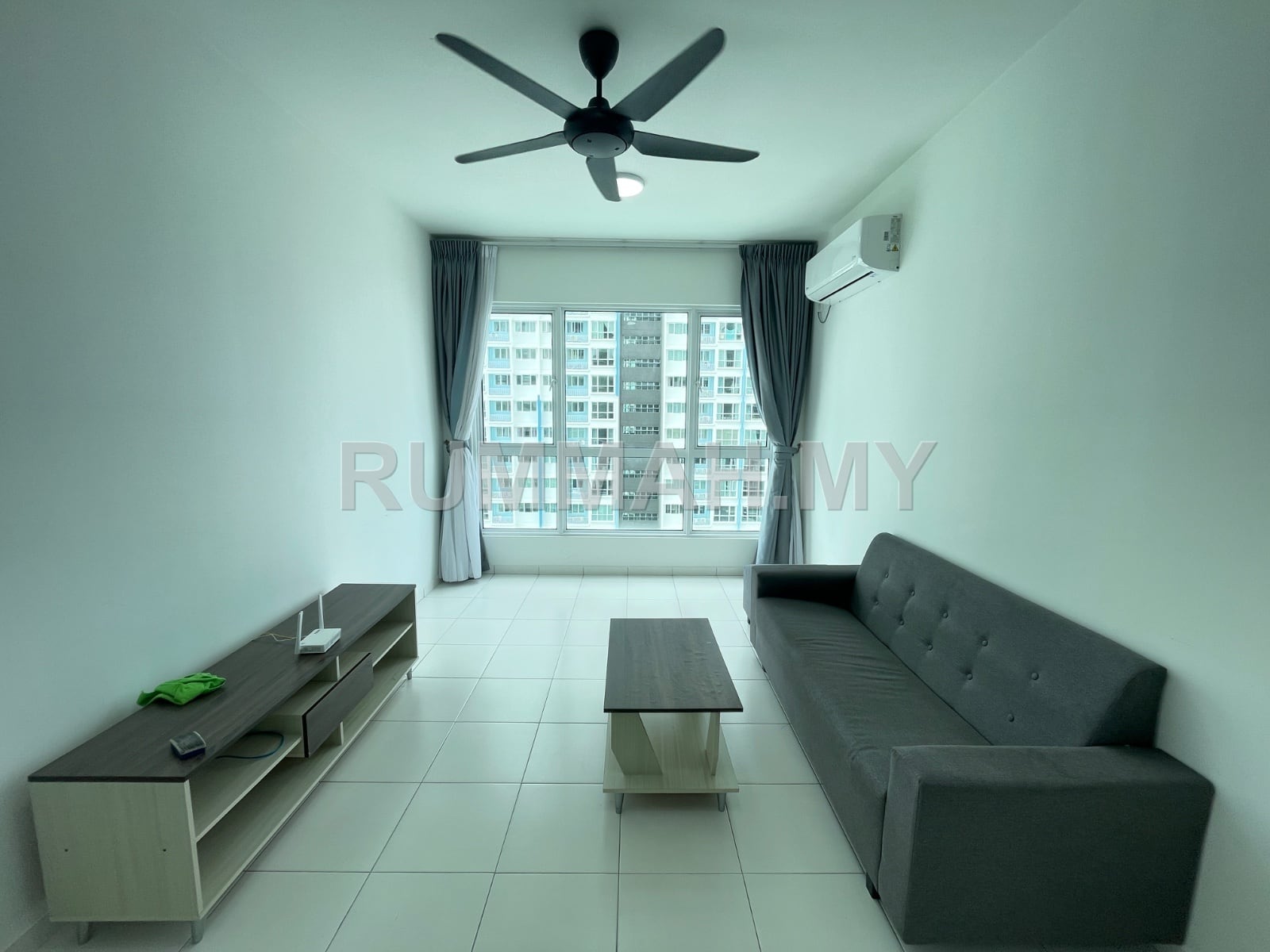 3-bedroom condo in Tanjung Tokong, Penang for rent - I-Santorini Condominium, Tanjung Tokong For Sale / Rent