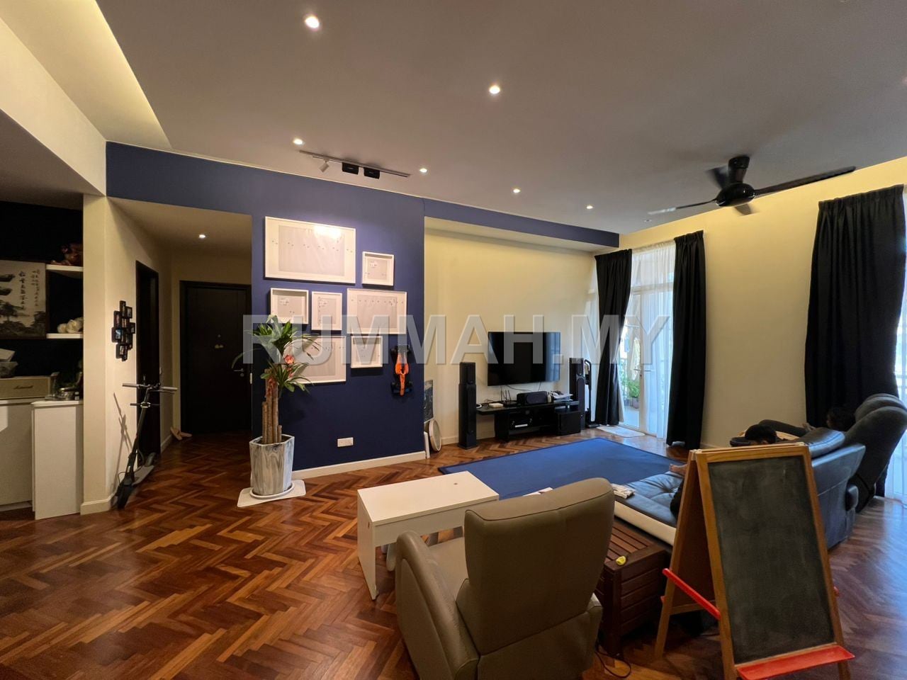 2-bedroom condo in Tanjung Tokong, Penang for sale - Quayside Seafront Resort Condominiums @ Tanjung Tokong For Sale