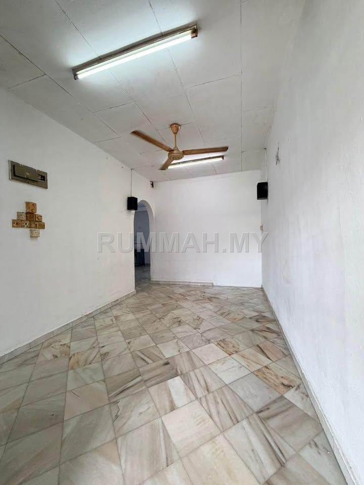 3-bedroom house in Permatang Tinggi, Penang for sale - Taman Sukun – Single Storey House For Sale ✨ Taman Sukun 单层住宅出售｜实用舒适单位