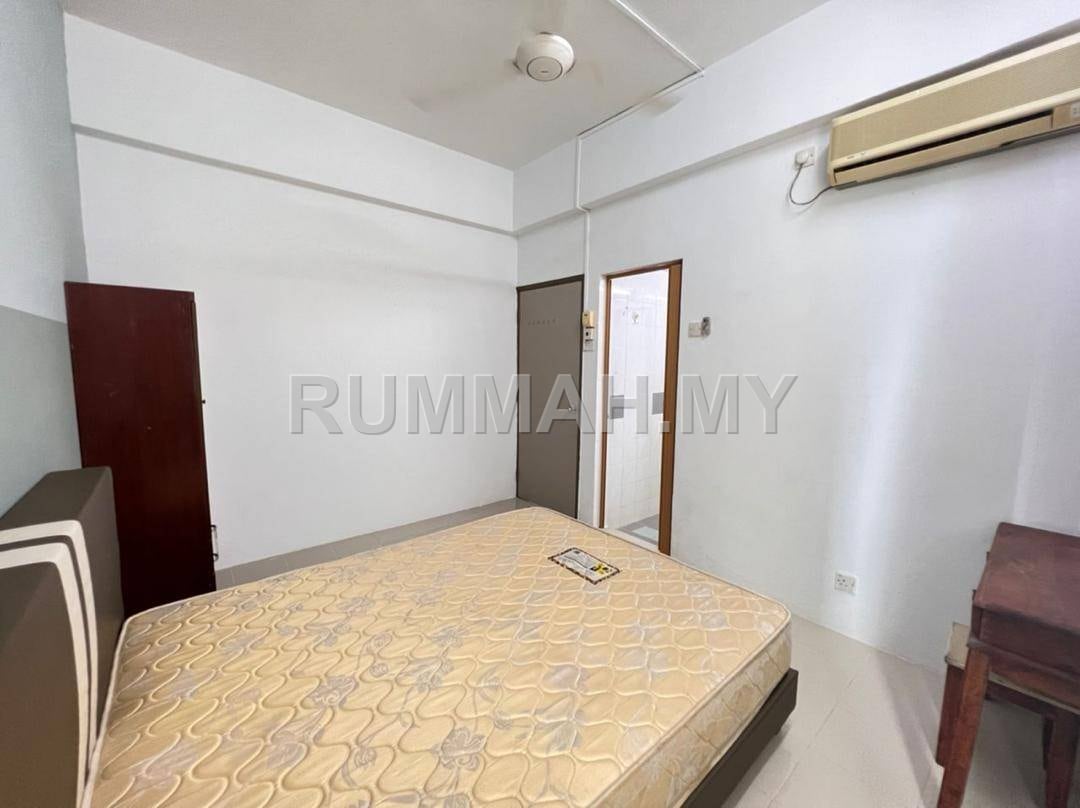condo in George Town, Penang — photo 2