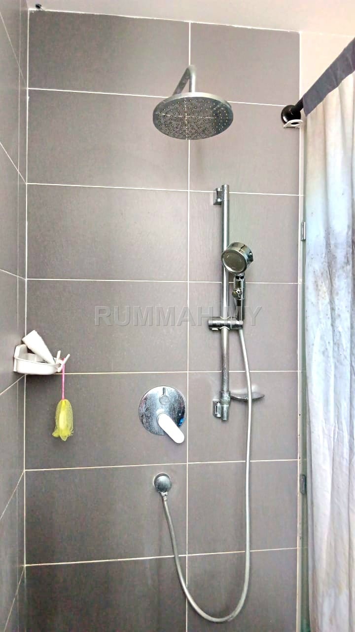 condo in Sungai Ara, Penang — photo 2