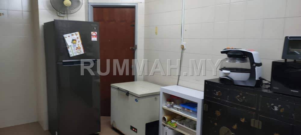 condo in Pulau Tikus, Penang — photo 5
