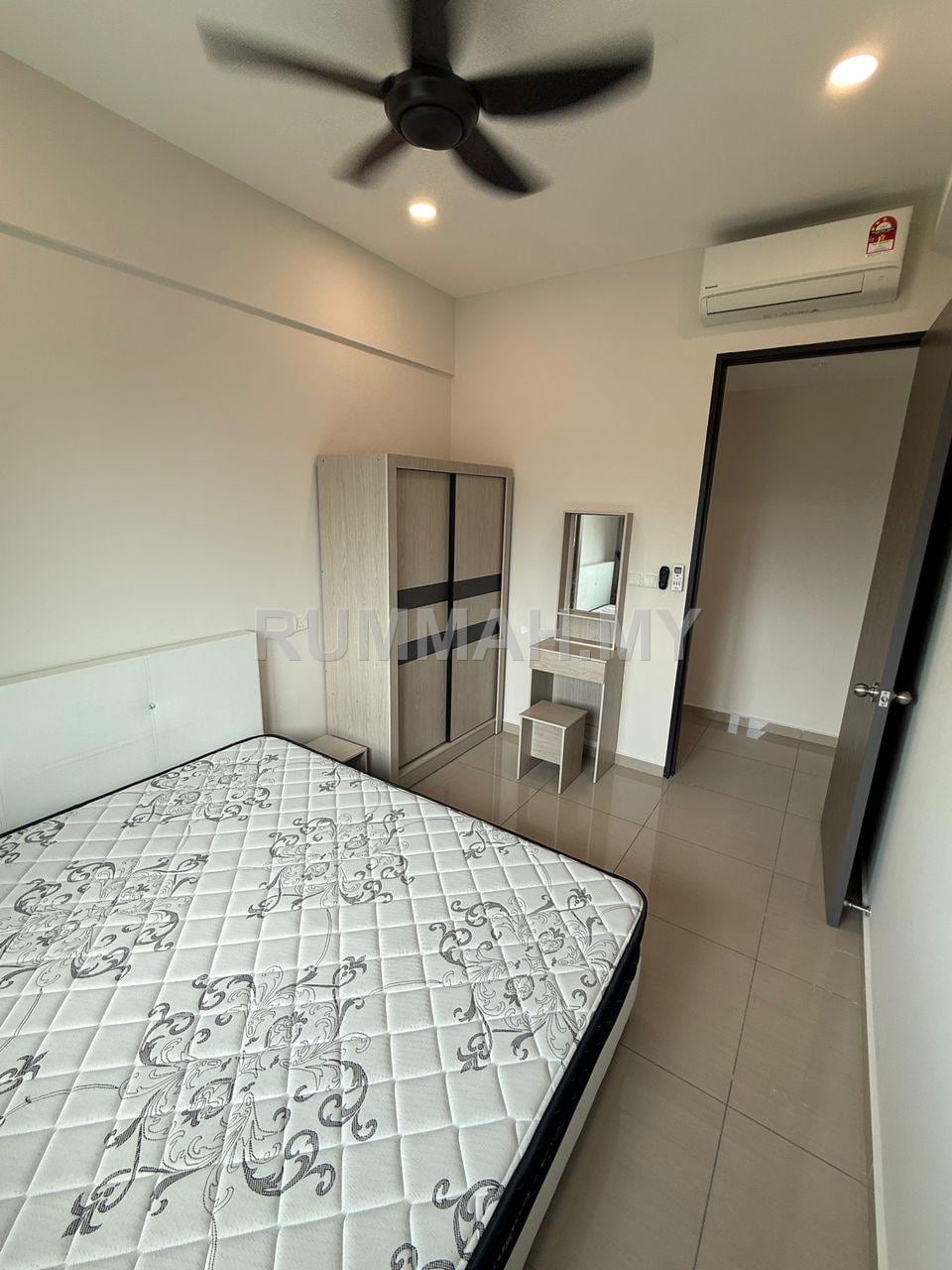 condo in Gelugor, Penang — photo 5