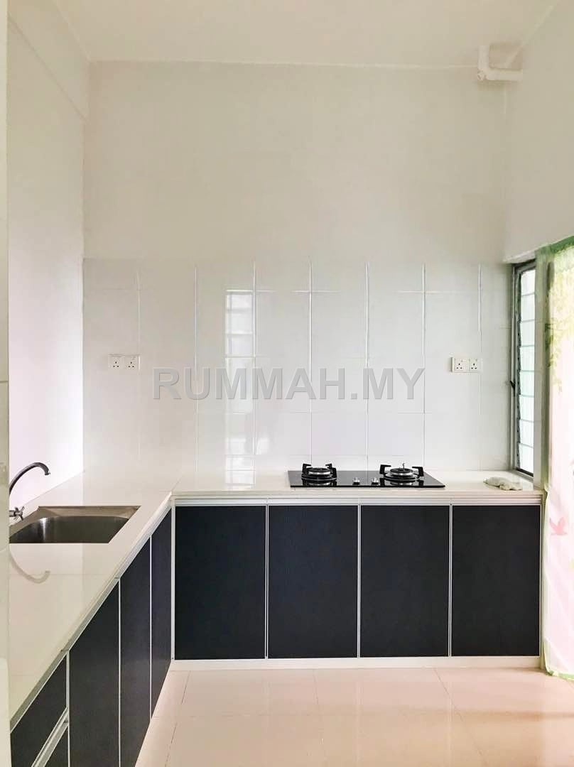 condo in Farlim, Penang — photo 3