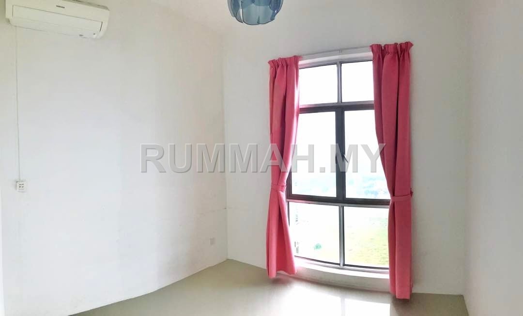 condo in Farlim, Penang — photo 5