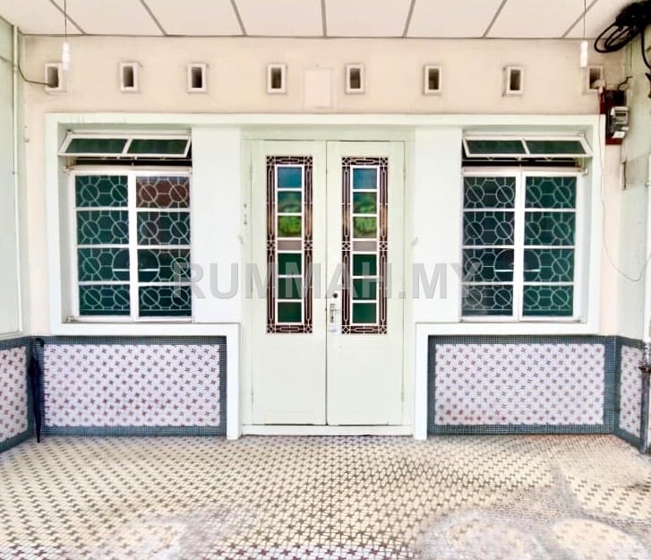 3-bedroom house in George Town, Penang for sale - 2-Storey Terraced House for Sale @, George Town | Freehold