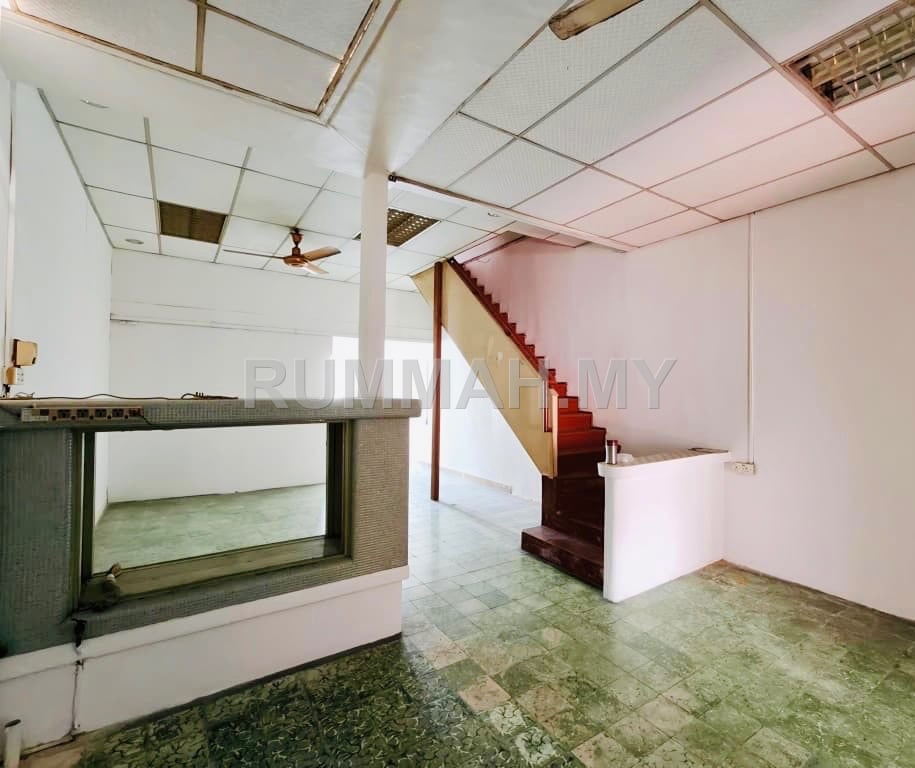 house in George Town, Penang — photo 2
