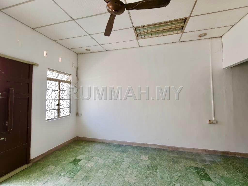 house in George Town, Penang — photo 3
