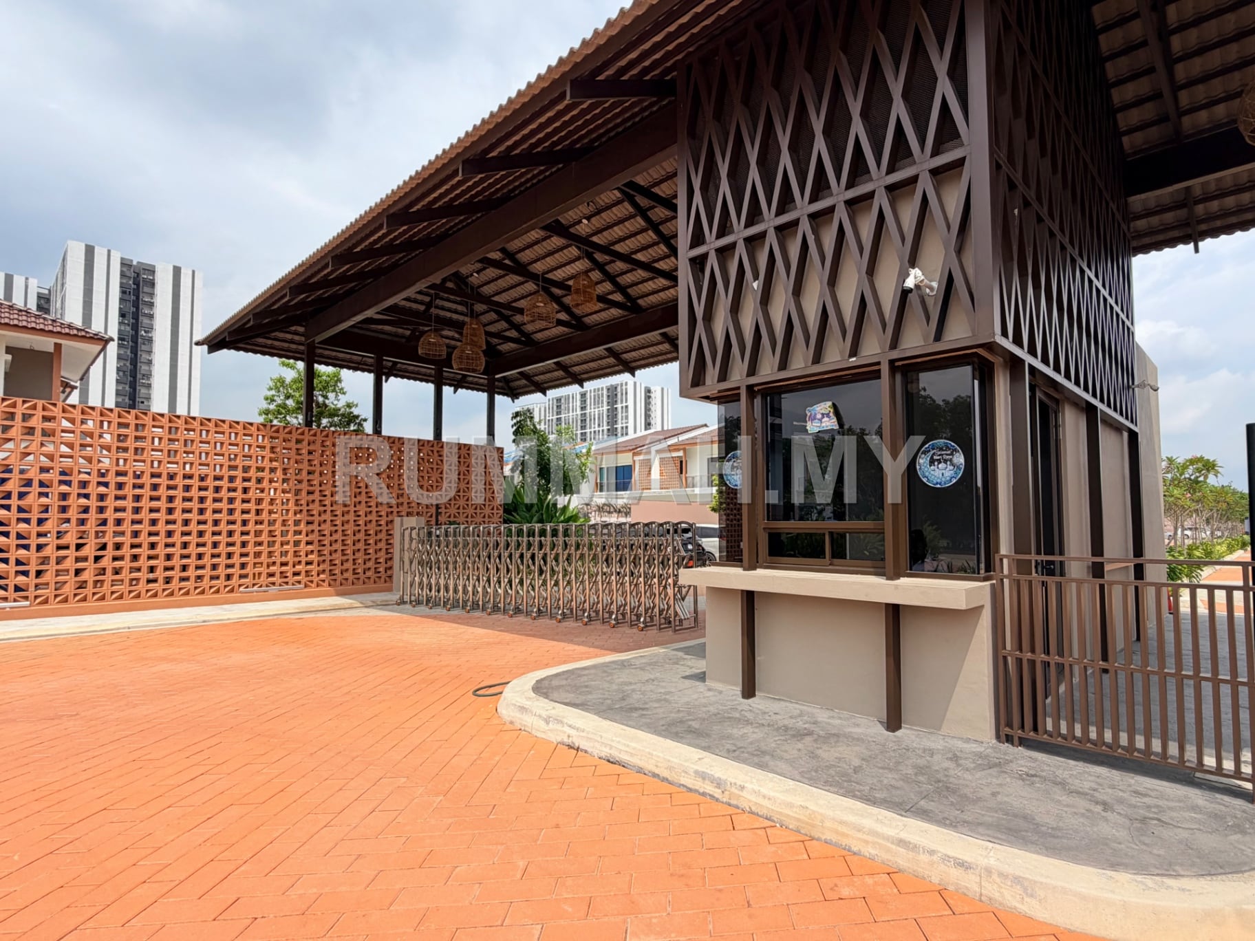 4-bedroom house in Cybersouth , Selangor for sale - New Double Superlink House Balinese Inspired Cybersouth 
