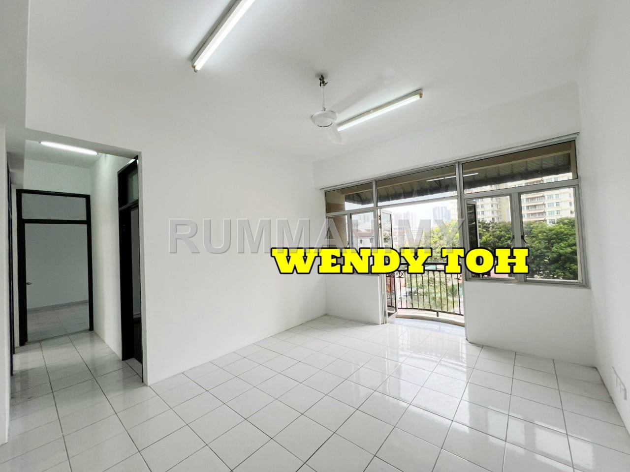 3-bedroom condo in Gelugor, Penang for sale - Good Location | Taman Jubilee Phase 5 Refurbish Basic Fitting 1 Cover Carpark Bayan Lepas