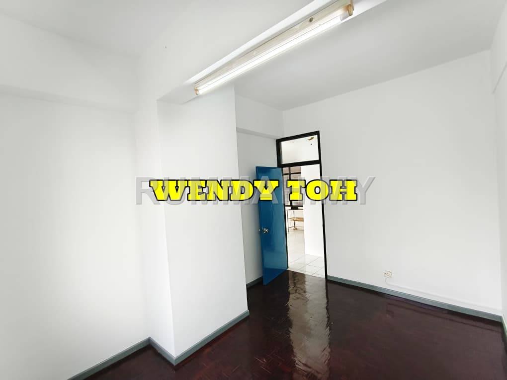 condo in Gelugor, Penang — photo 3