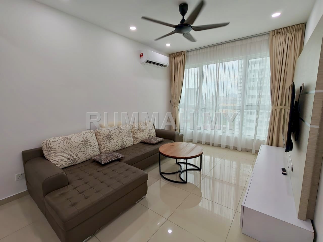 3-bedroom condo in Tanjung Tokong, Penang for sale - i-Santorini,Tanjung Tokong,10470 Penang 