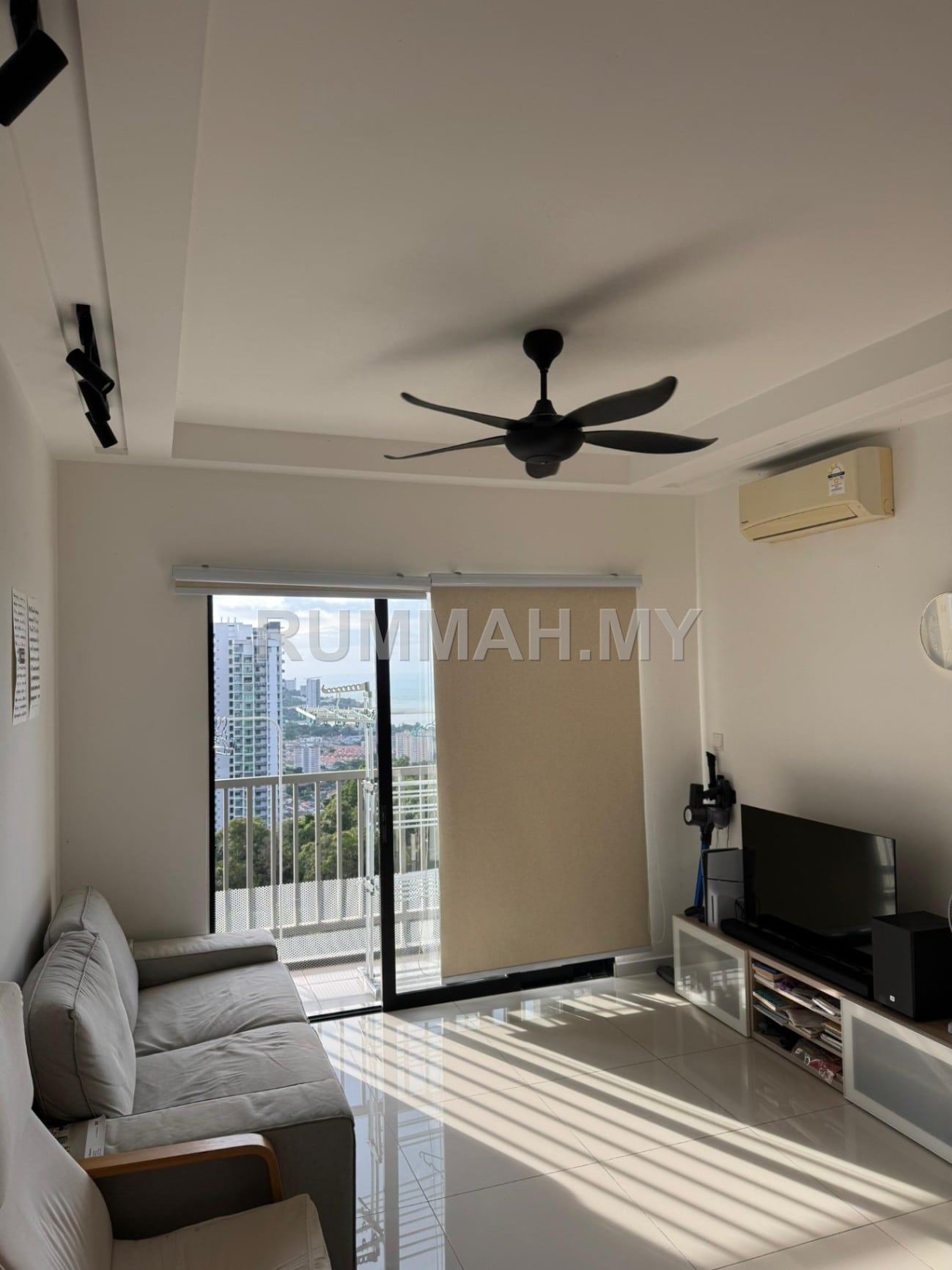 3-bedroom condo in Tanjung Tokong, Penang for rent - Condo for Rent @ Tri Pinnacle, Tanjung Tokong | Fully Furnished