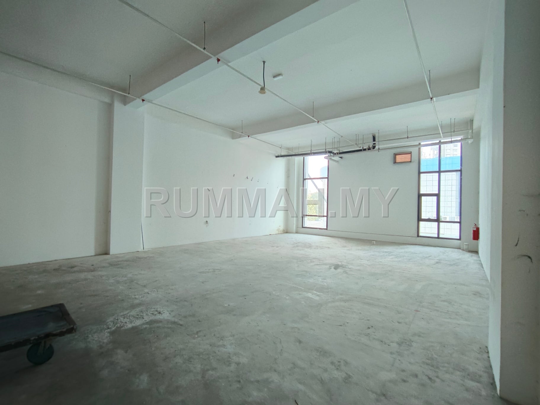 commercial in Putrajaya , Selangor — photo 6
