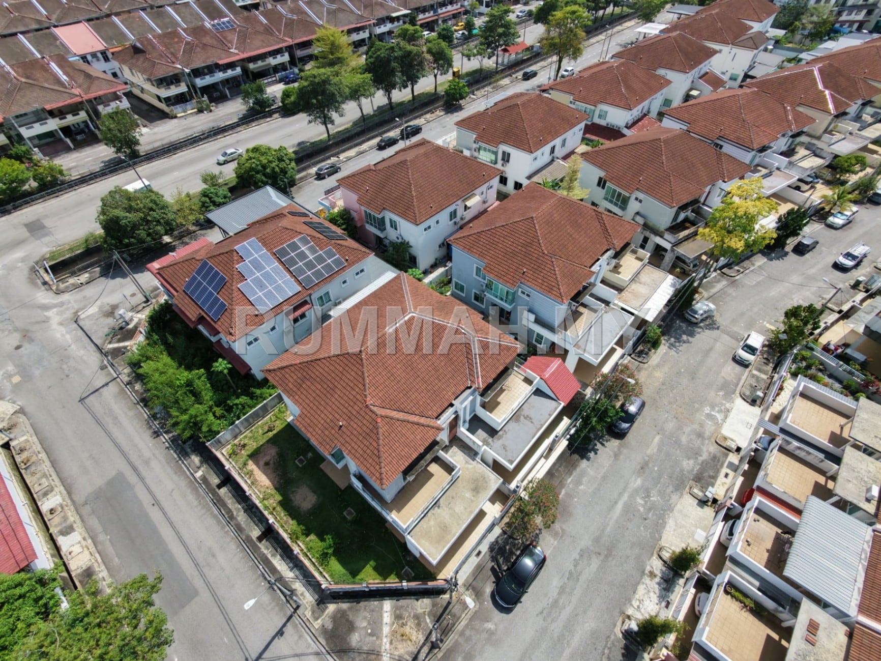 4-bedroom house in Bukit Mertajam, Penang for sale - [ Residensi Impian Double Storey Semi-D Corner Unit Forsale]  ↘️ Land Area : 3170sqft ↘️ Build Up : 2800sqft ↘️ Bedroom : 4 ↘️ Bathroom : 3 ↘️ Freehold ↘️ Selling Price : RM750K
