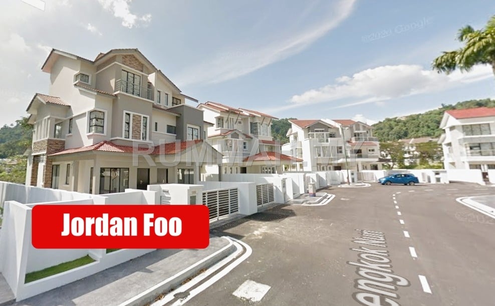 5-bedroom house in Bayan Lepas, Penang for sale - 3 Storey Semi D Lengkok Nuri Setia Pearl Isle of palm 3520sf Best Buy