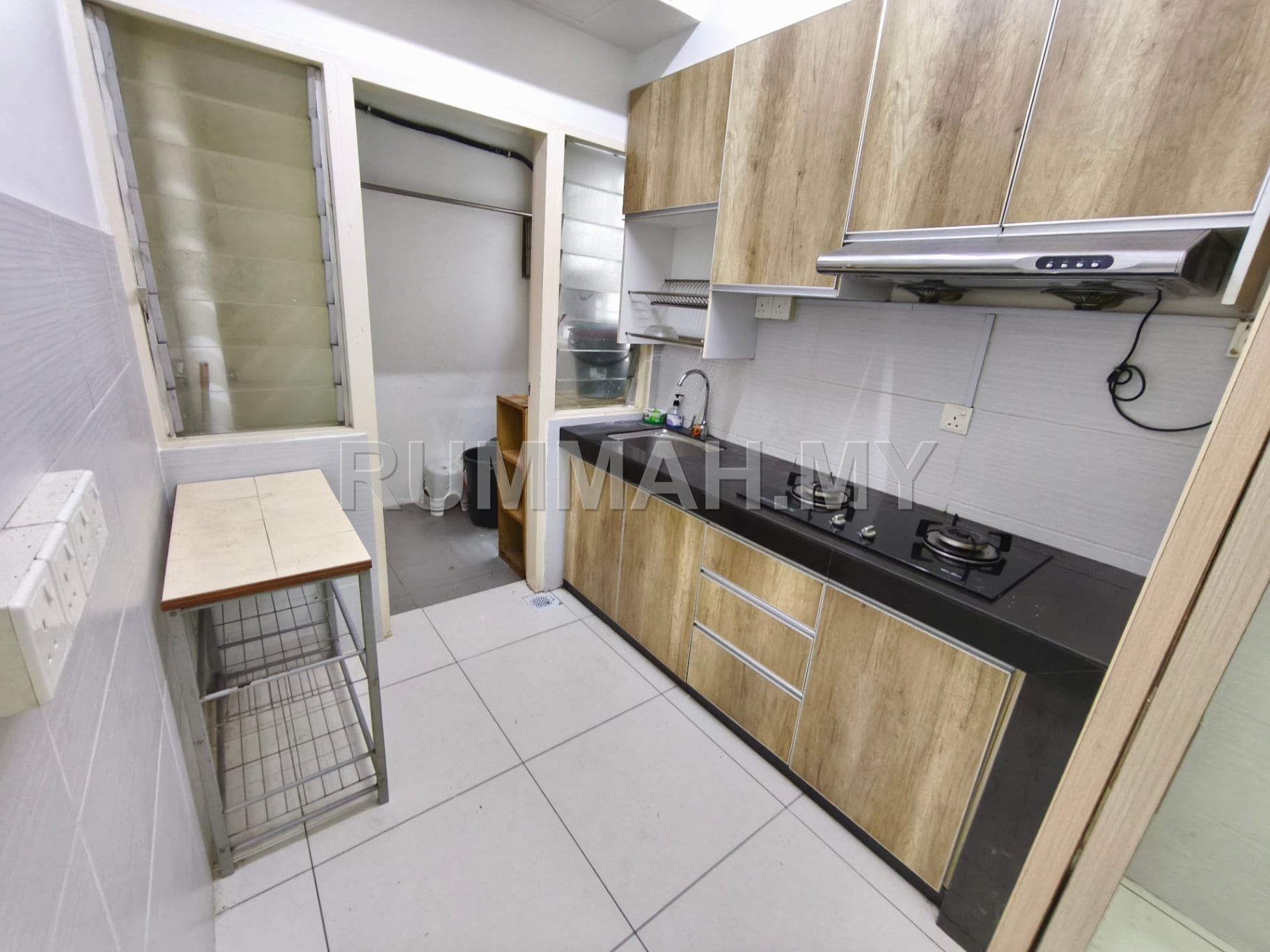 condo in Puchong, Selangor — photo 2