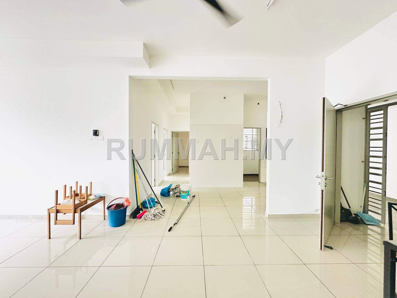 condo in Serdang , Selangor — photo 7