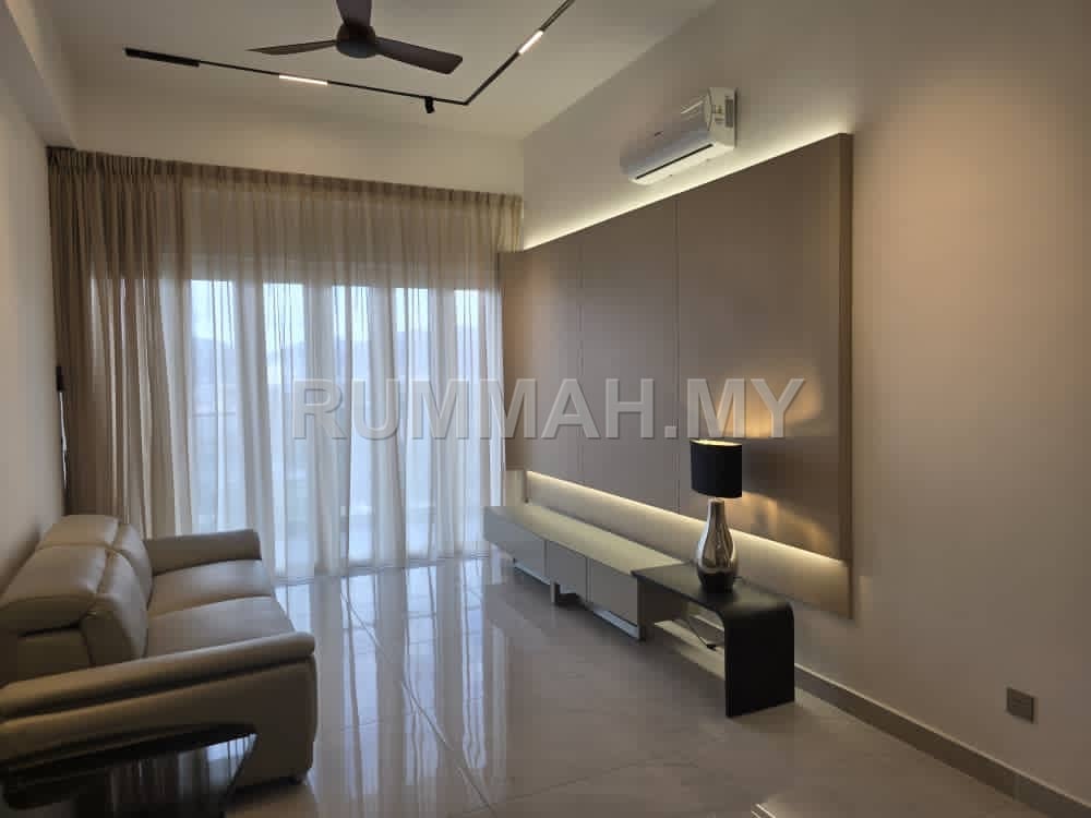Codrington Residence 1288sf Fully Reno & Furnished Georgetown