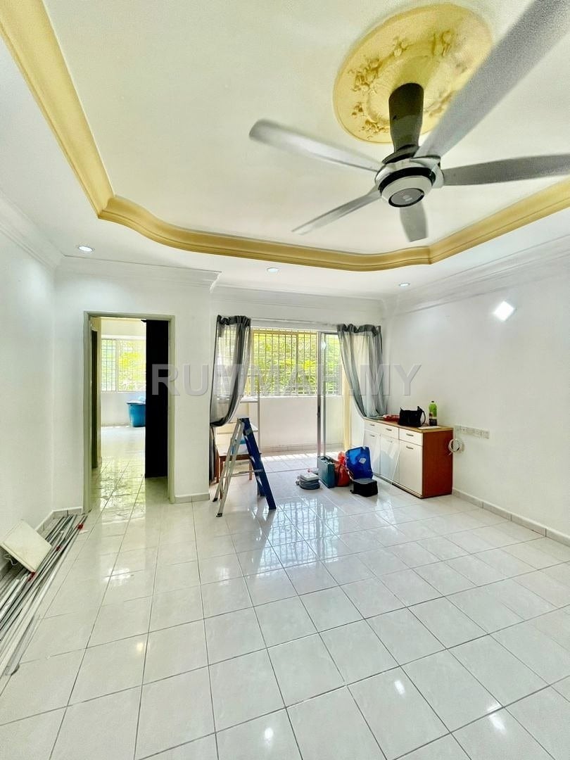 condo in Green Acre Park, Selangor — photo 2