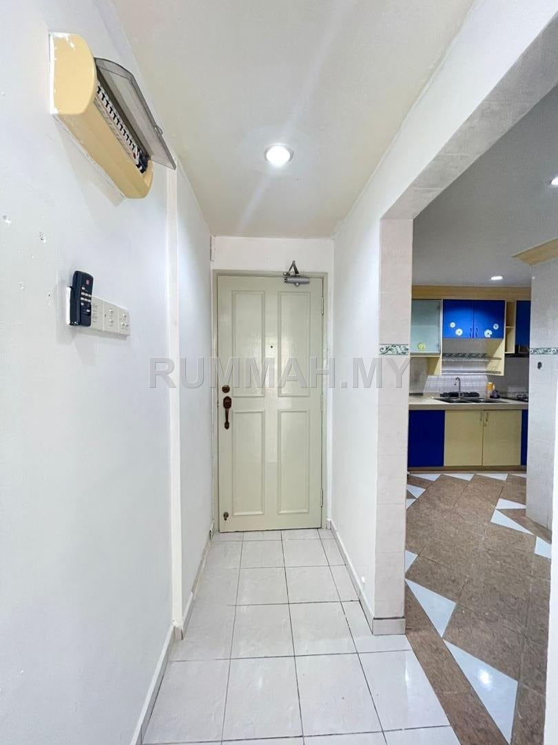 condo in Green Acre Park, Selangor — photo 7