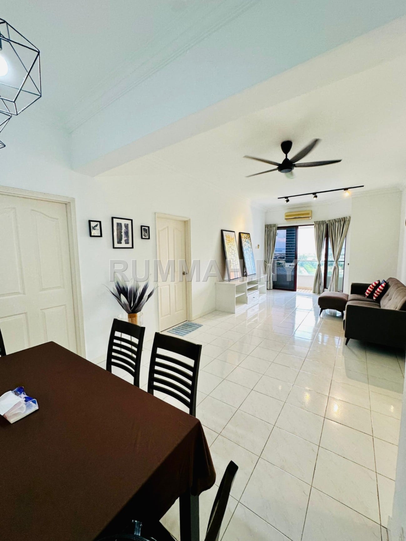 3-bedroom condo in Tanjung Tokong, Penang for rent - Tanjong Tokong unit for SALE & RENT, Move in immediately, Good condition