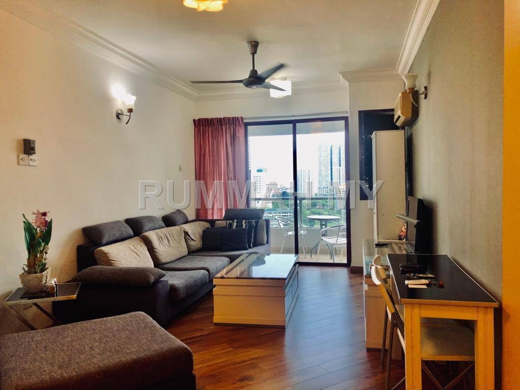 4-bedroom condo in Tanjung Tokong, Penang for sale - Tanjong Tokong unit for RENT, Move in immediately, Big unit with good condition