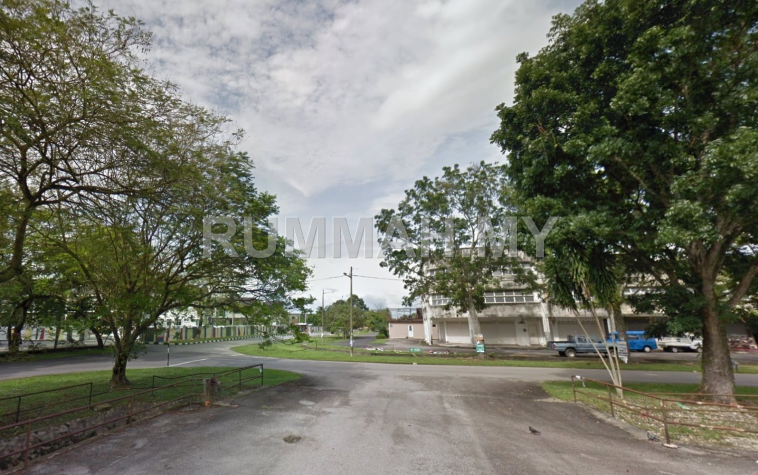 3 Storey Shoplot @ Taman Damai, Padang Serai For Sale