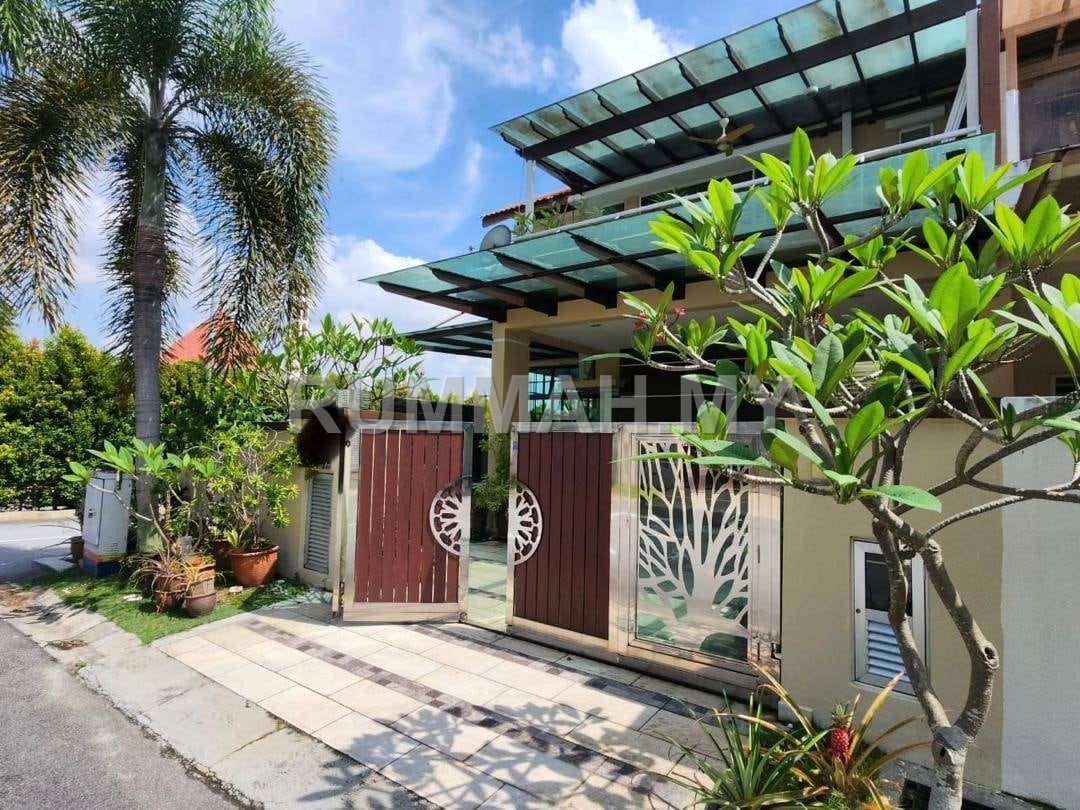 7-bedroom house in  Ampang Saujana, Kuala Lumpur for sale - Semi-D Cluster Corner Lot, Ampang Saujana, Ampang