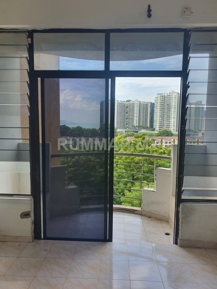 condo in Gelugor, Penang — photo 2