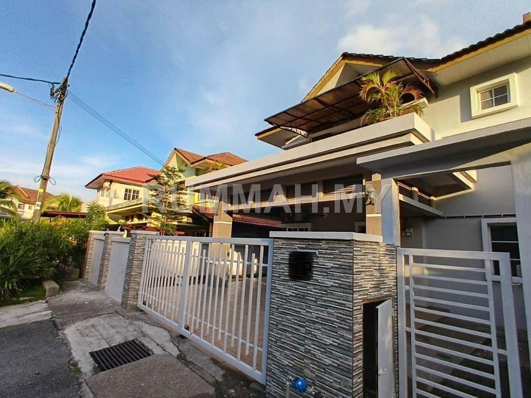 house in Seksyen 6 Bukit Mahkota, Selangor for sale - Double Storey Semi-D Cluster, Seksyen 6 Bukit Mahkota, Bangi