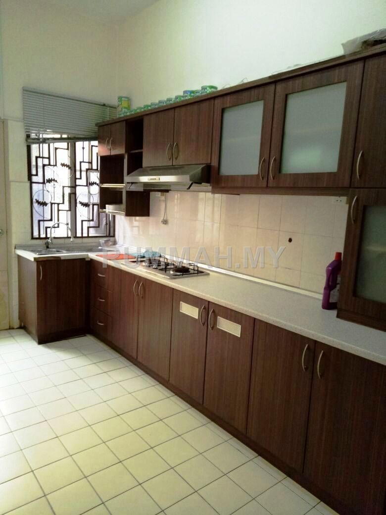 house in Seksyen 6 Bukit Mahkota, Selangor — photo 7