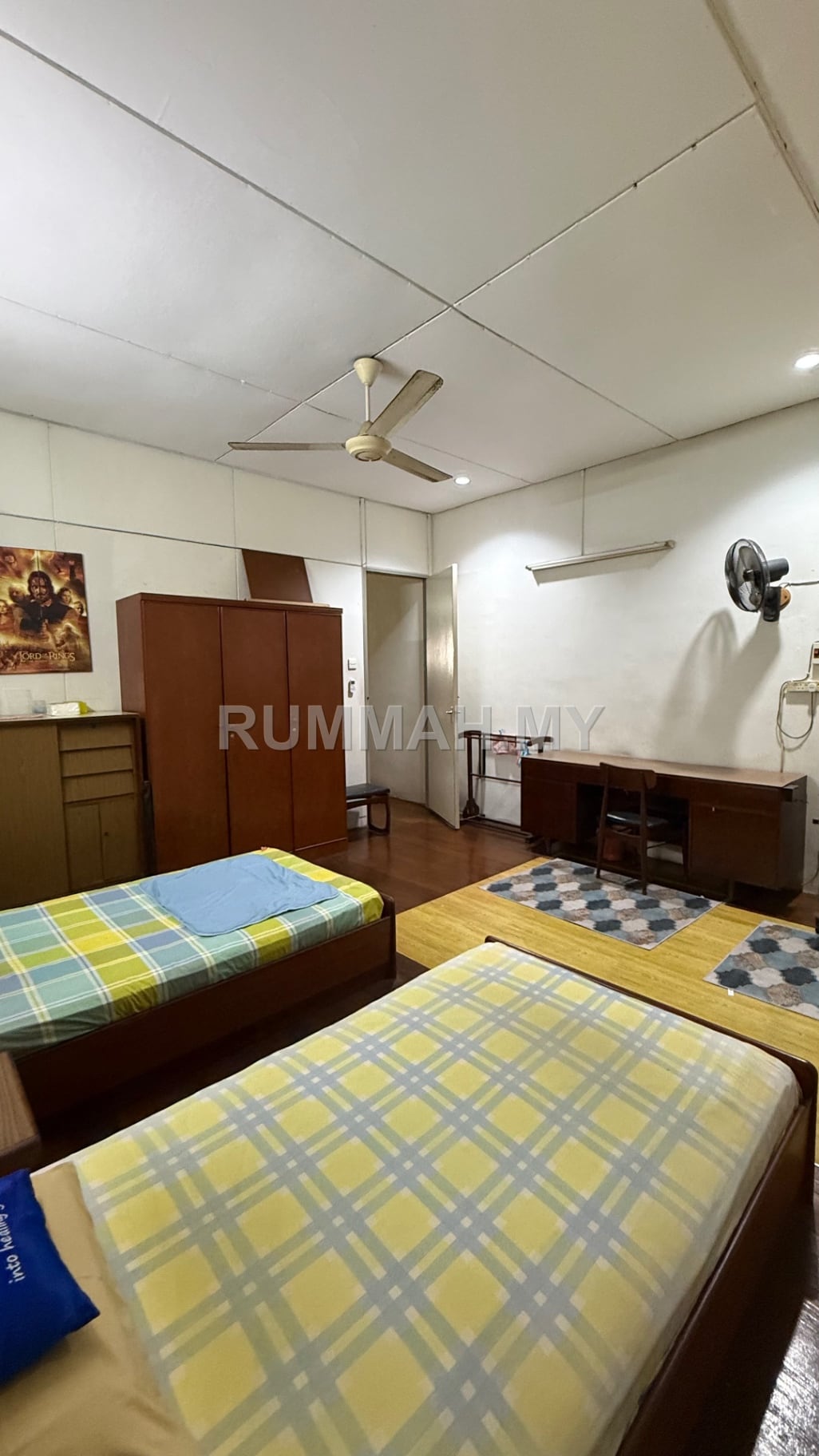 land in Pulau Tikus, Penang — photo 2
