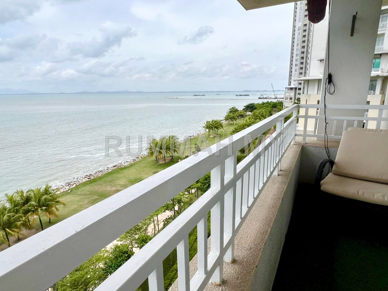 condo in Tanjung Tokong, Penang — photo 2