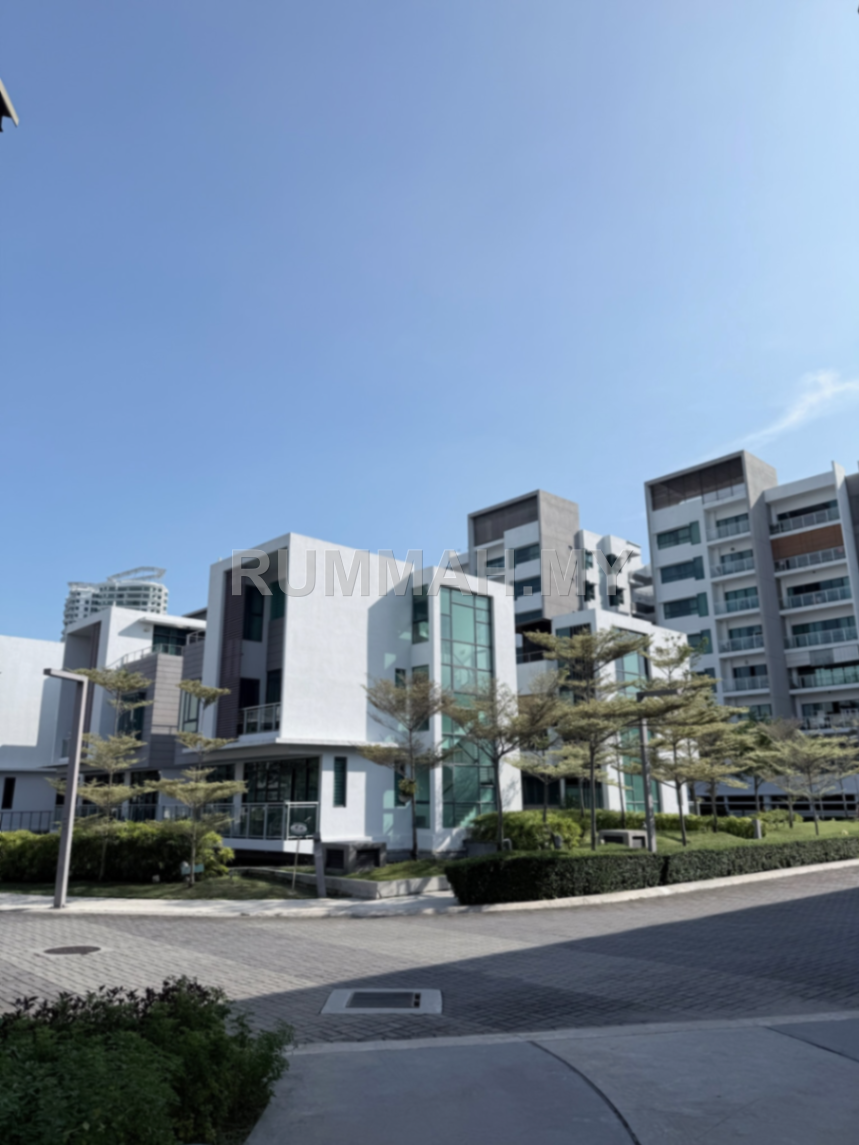 4-bedroom house in Gelugor, Penang for rent - The Light Collection I Water Villa for Rent