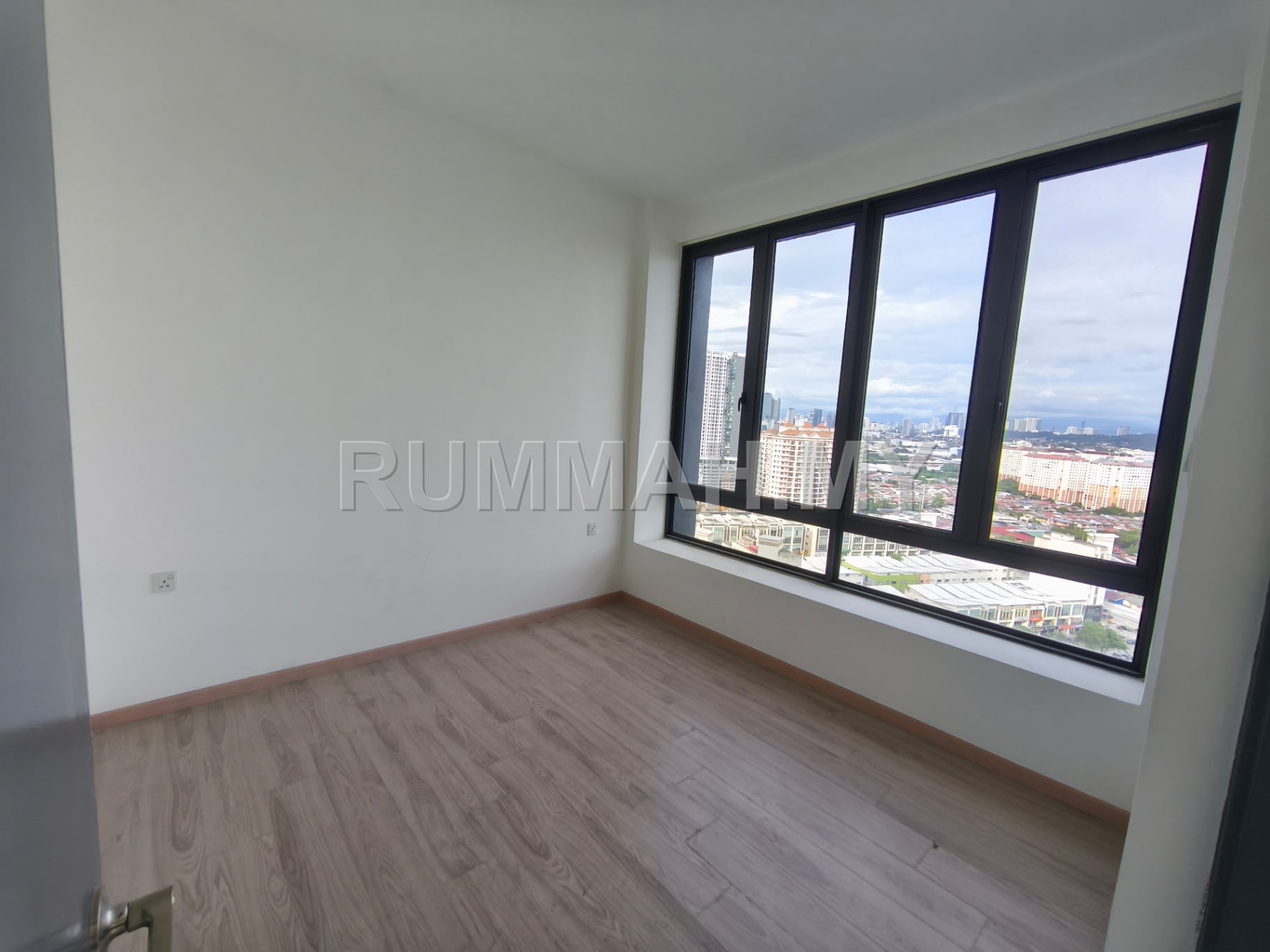 condo in Petaling Jaya, Selangor — photo 2