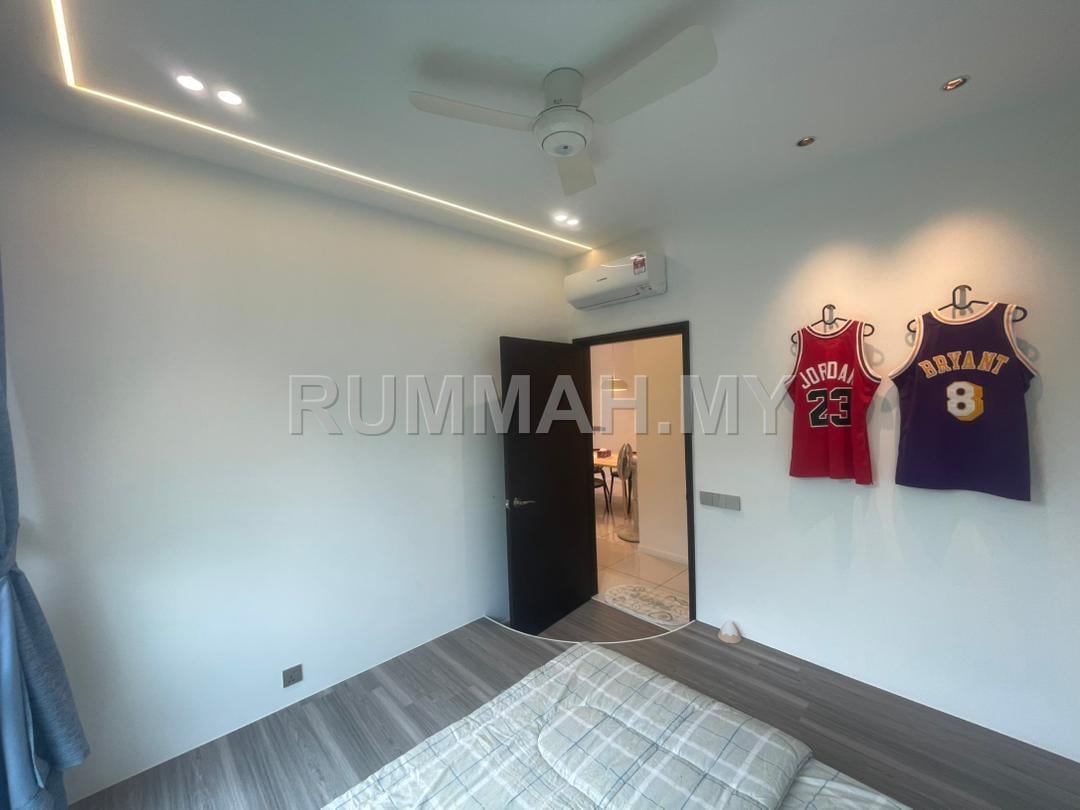 condo in Paya Terubong, Penang — photo 6