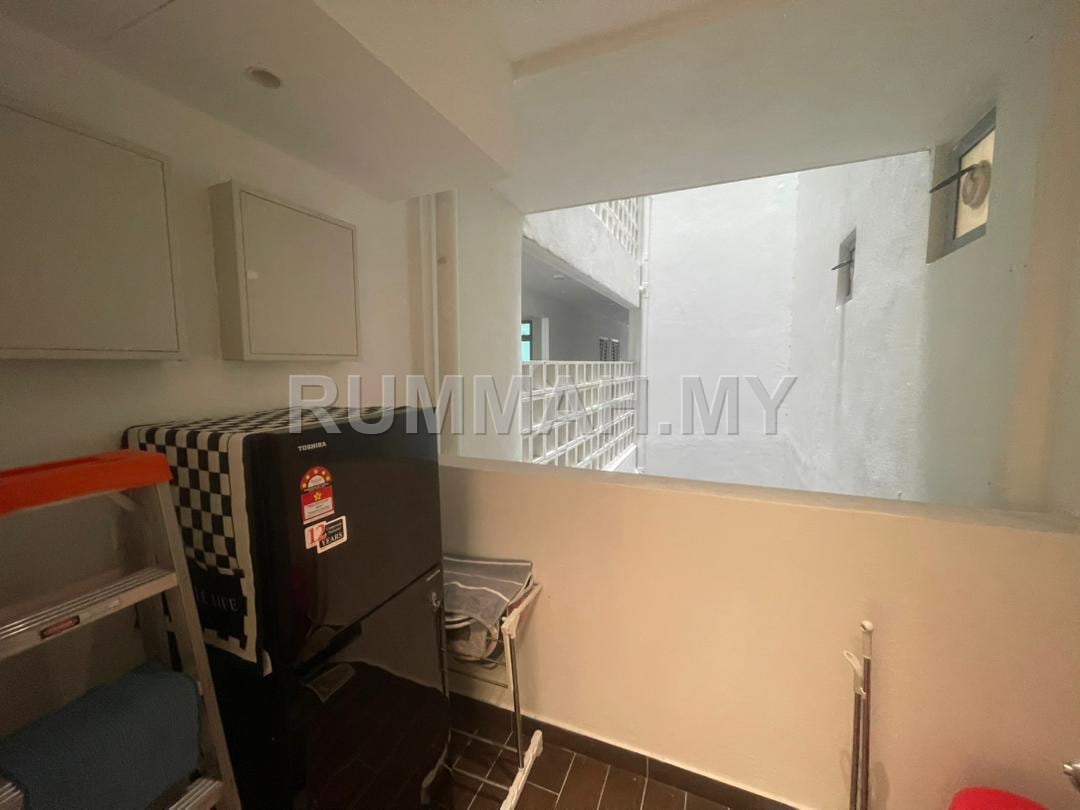condo in Paya Terubong, Penang — photo 7