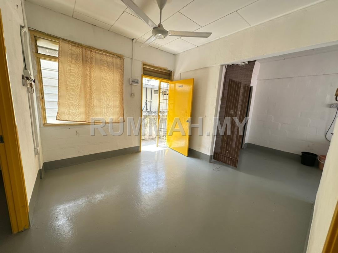 3-bedroom condo in Machang Bubok, Penang for sale - Taman Machang Bubok Apartment