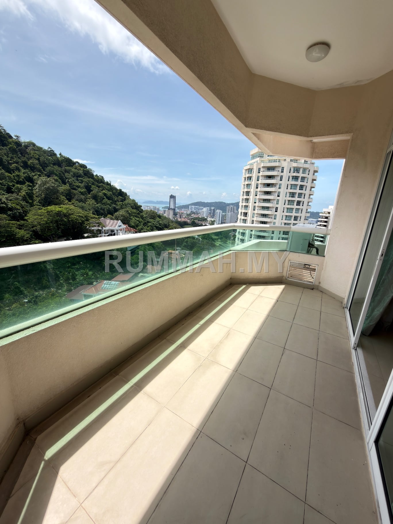 condo in Bukit Jambul, Penang — photo 3