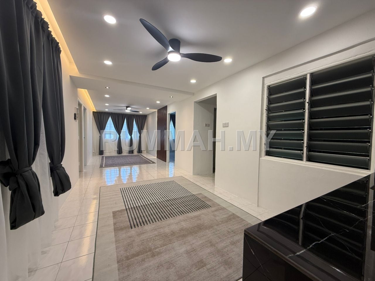 (FULL LOAN) Halaman Kenangan Apartment 700sf 1CP Fully Renovated Sungai Dua Taman Lip Sin