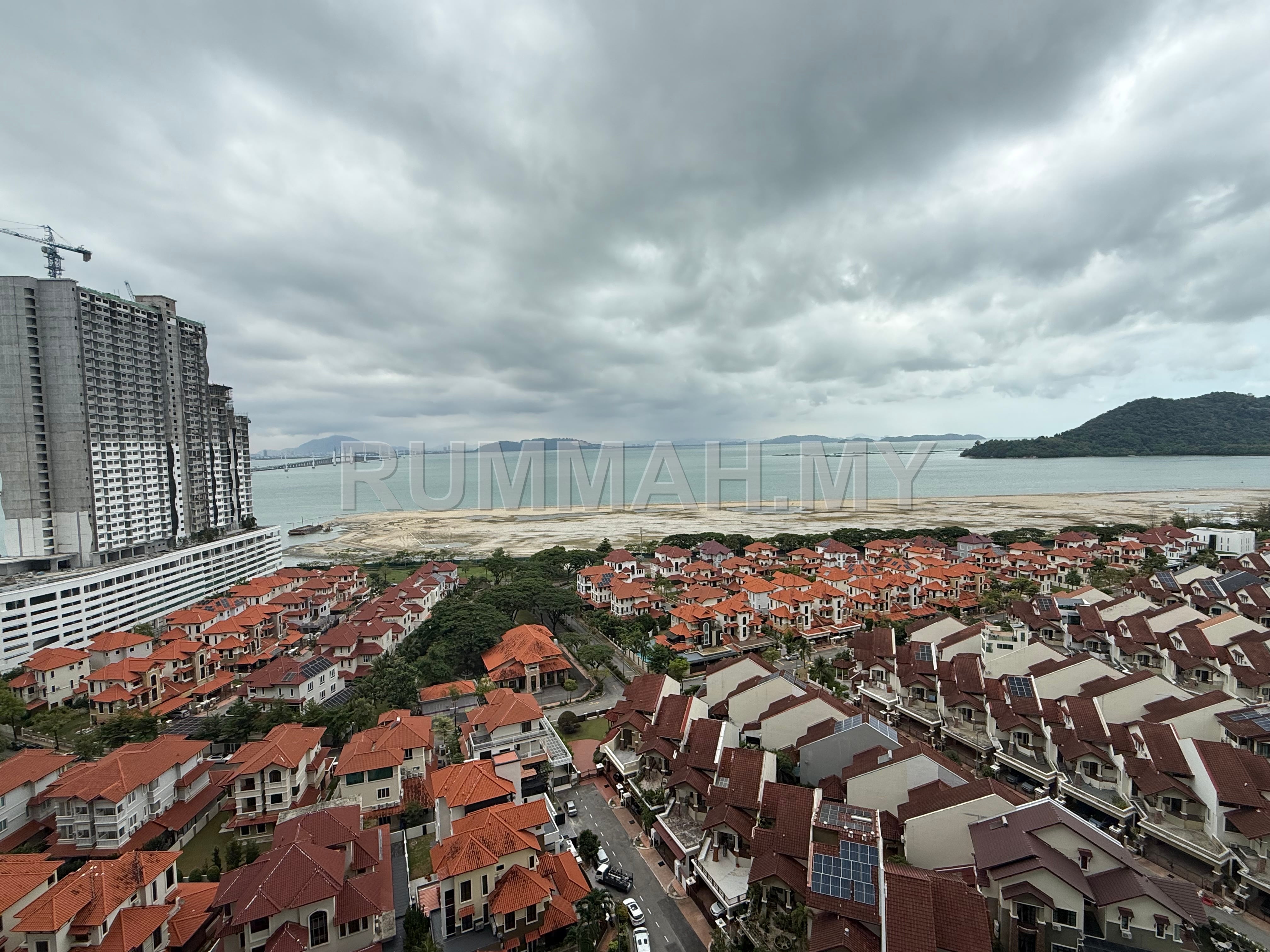 Fully Furnished THE ZEN Condominium 850sf 2CP Gelugor