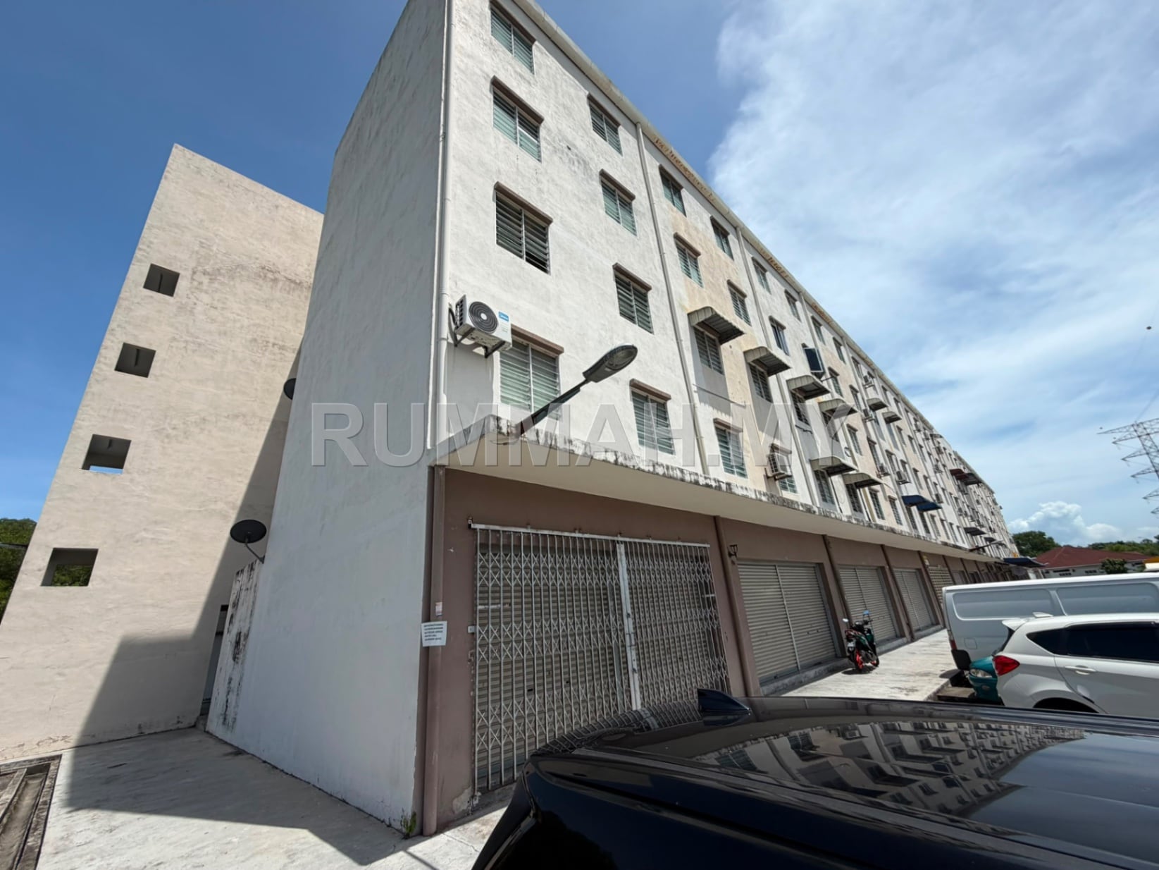 commercial in Juru, Penang for sale - Pangsapuri Juru Setia Apartment Ground Floor Shoplot 