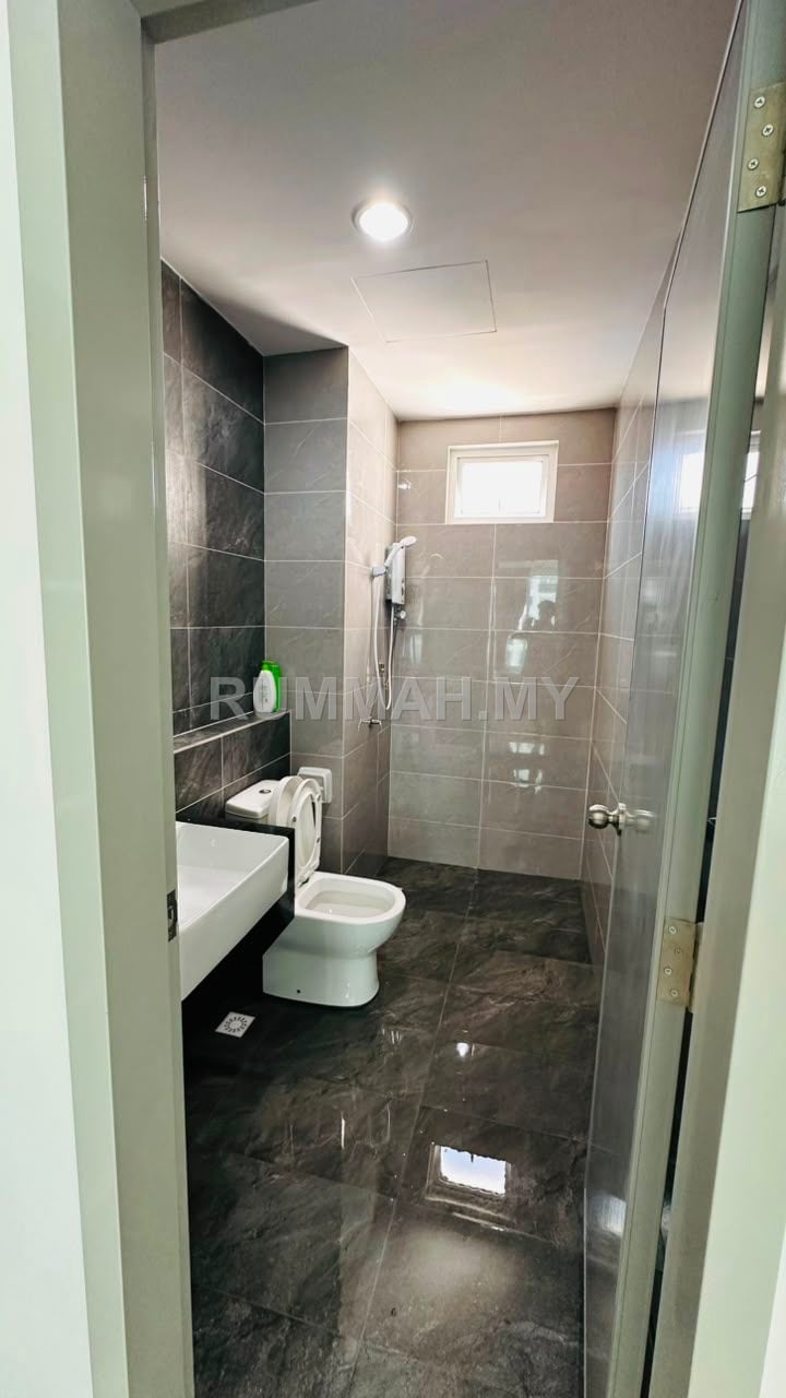 condo in Bayan Lepas, Penang — photo 6