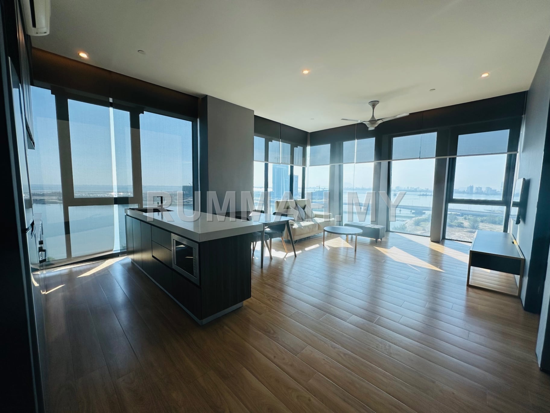 3-bedroom condo in Tanjung Tokong, Penang for sale - Seaview corner unit @ City of Dreams, Tanjung Tokong | Fully Furnished